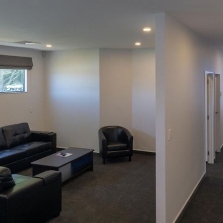 Durham Court Motor Inn Tauranga Extérieur photo
