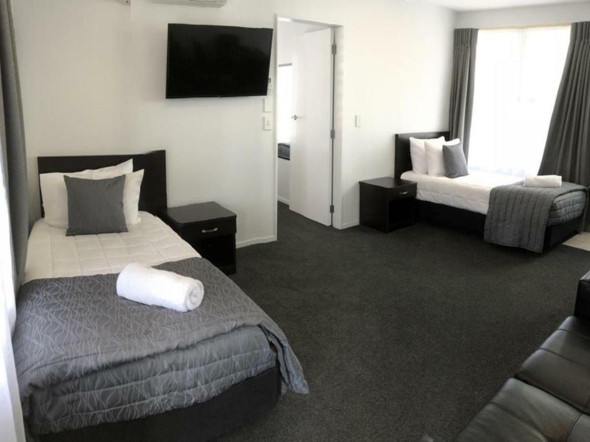 Durham Court Motor Inn Tauranga Extérieur photo