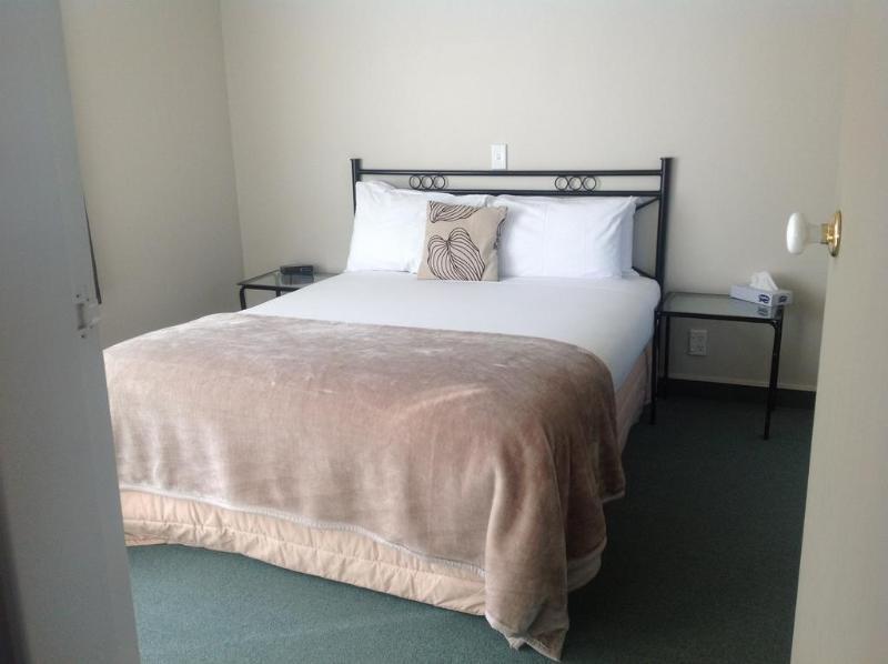 Durham Court Motor Inn Tauranga Extérieur photo